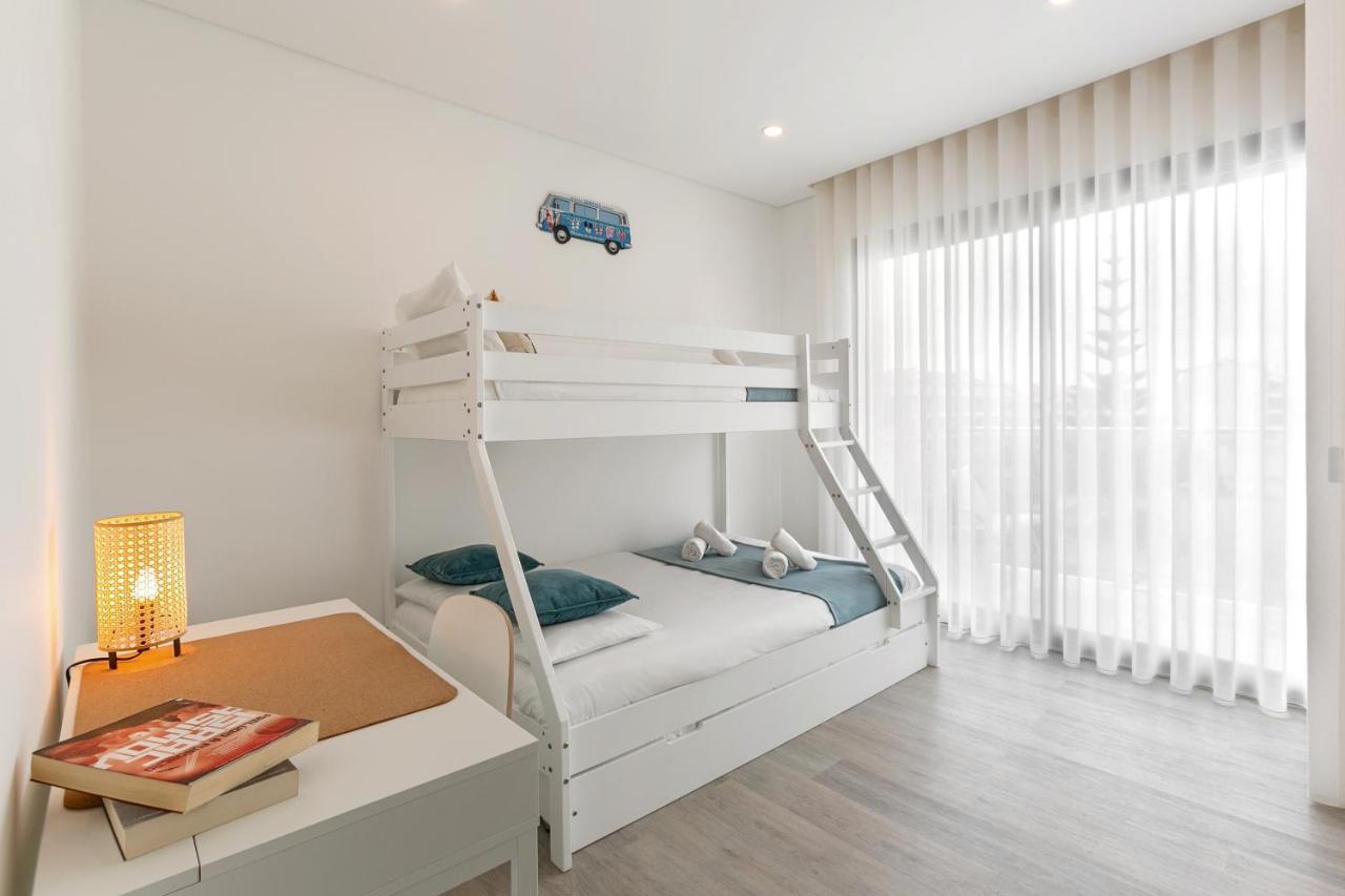 Consolacao Wave Beach House アトウギア・ダ・バレイア エクステリア 写真